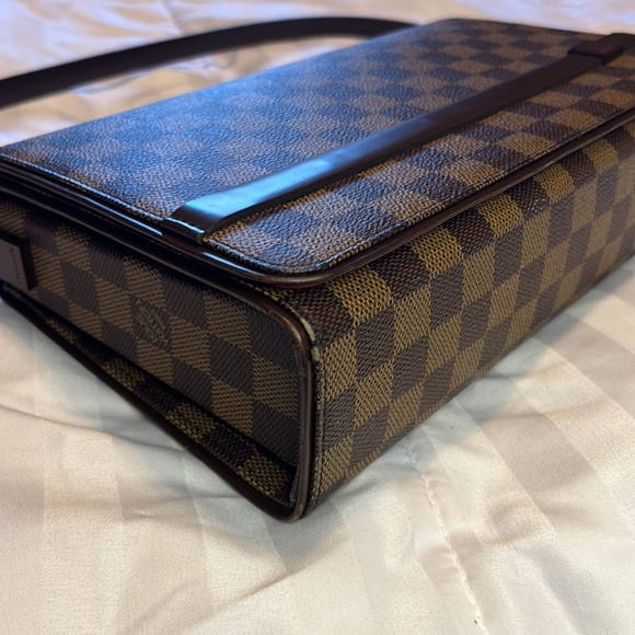Authentic Louis Vuitton TriBeCa Damier Ebene. - Picture 10 of 12